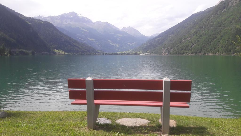 Hotel Posta Poschiavo Kültér fotó